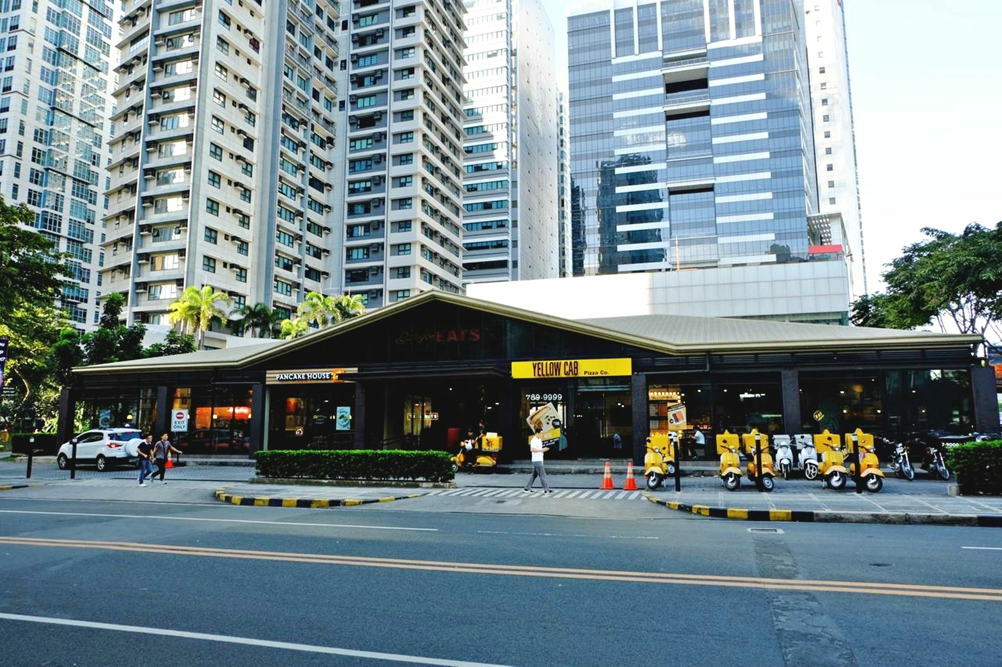 Bellagio Towers By Stays Ph Makati City Eksteriør bilde